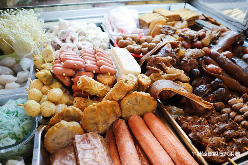 新竹平價滷味推薦沅滷味!一天只營業五小時、一開店就爆滿的新竹美食,滿百送麵或豆皮