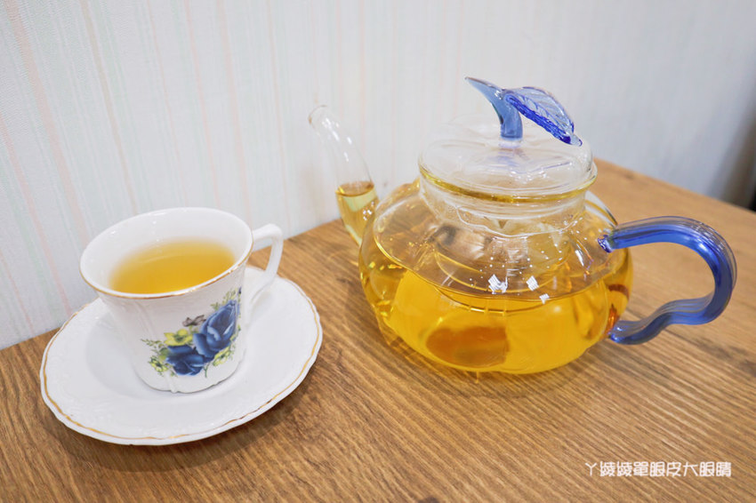 新竹早午餐也有鍋燒意麵！中南部朋友期待的小肉豆在覓食早午餐！阿惠冰店旁