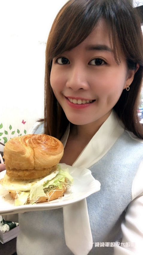 新竹早午餐也有鍋燒意麵！中南部朋友期待的小肉豆在覓食早午餐！阿惠冰店旁