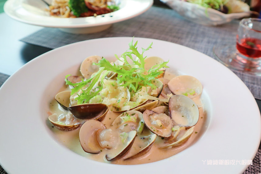 竹北平價美食餐廳推薦流浪貓香草義式廚房,竹北新開幕寶可夢主題美食餐廳!貓奴們快來找主子