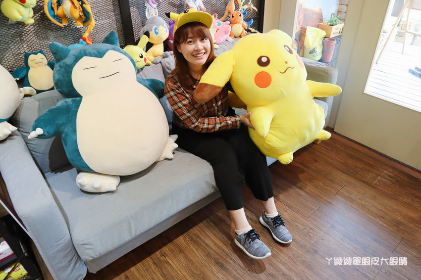 新竹竹北親子餐廳推薦流浪貓香草義式廚房，新開幕寶可夢主題美食餐廳！貓奴們快來找主子