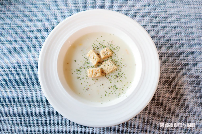 竹北平價美食餐廳推薦流浪貓香草義式廚房,竹北新開幕寶可夢主題美食餐廳!貓奴們快來找主子