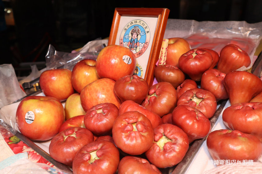 新竹水果阿嬤，深夜賣水果到天亮，新鮮水果可現切！復興鴨肉冬粉附近