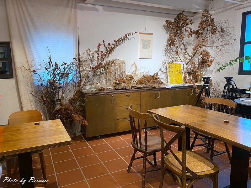 坪感覺~在百年石頭厝中品嚐茶香滿溢的餐點 @Bernice的隨手筆記