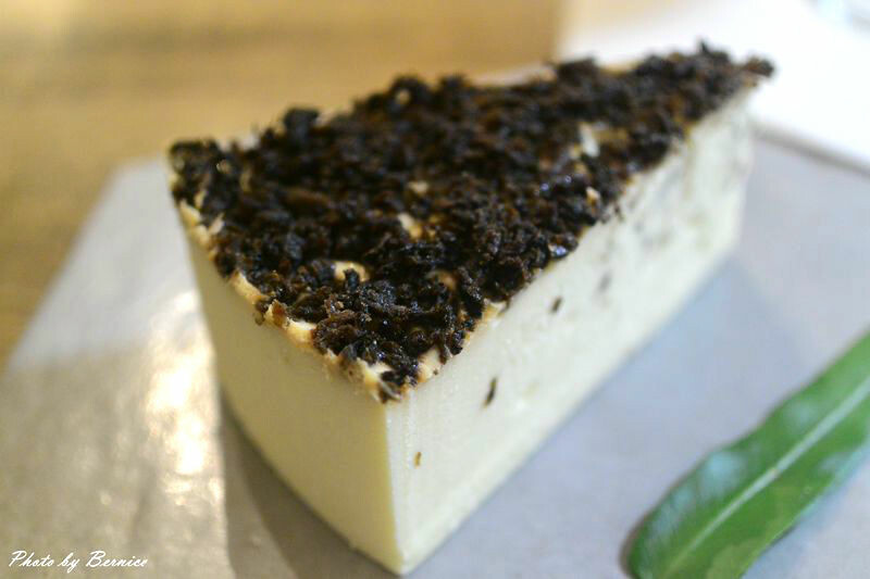 坪感覺~在百年石頭厝中品嚐茶香滿溢的餐點 @Bernice的隨手筆記