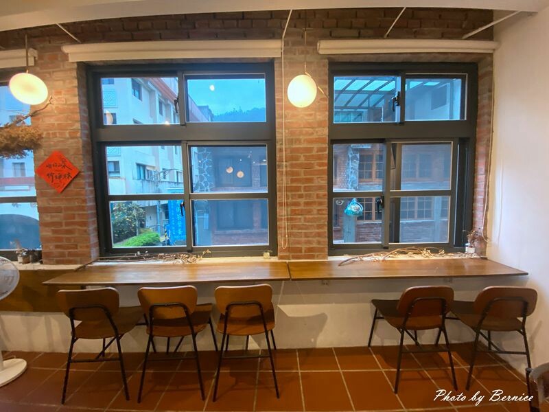 坪感覺~在百年石頭厝中品嚐茶香滿溢的餐點 @Bernice的隨手筆記