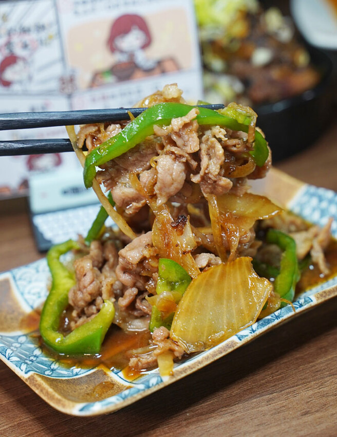 全球同步上映 1.2.3憤怒的吃魷魚吧，跟著英熙娃憤怒當吃貨 X 高雄最爆發美食 咕嚕咕嚕家 - 跟著尼力吃喝玩樂＆親子生活