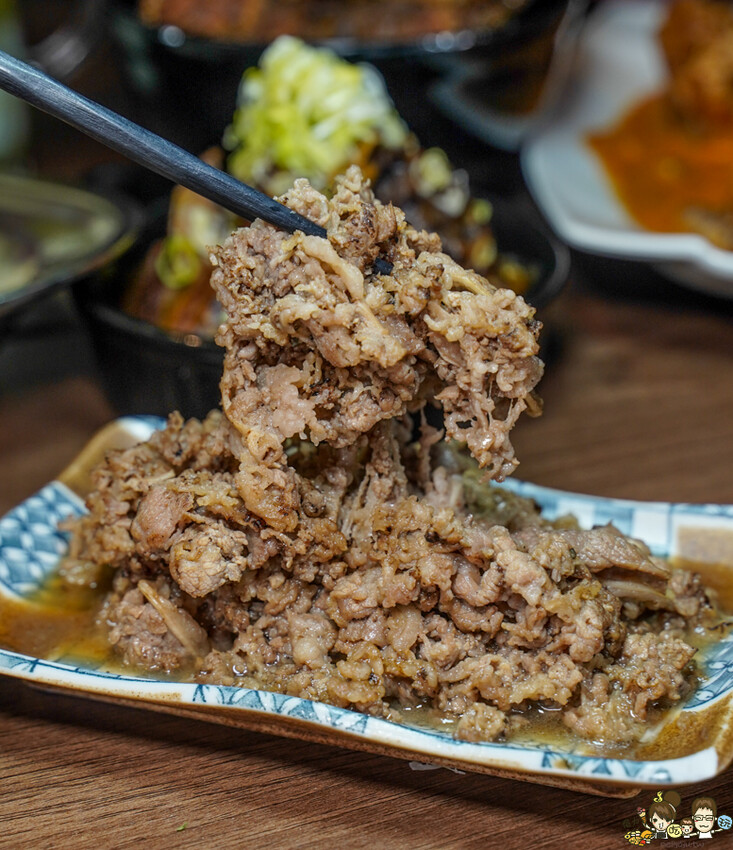 全球同步上映 1.2.3憤怒的吃魷魚吧，跟著英熙娃憤怒當吃貨 X 高雄最爆發美食 咕嚕咕嚕家 - 跟著尼力吃喝玩樂＆親子生活