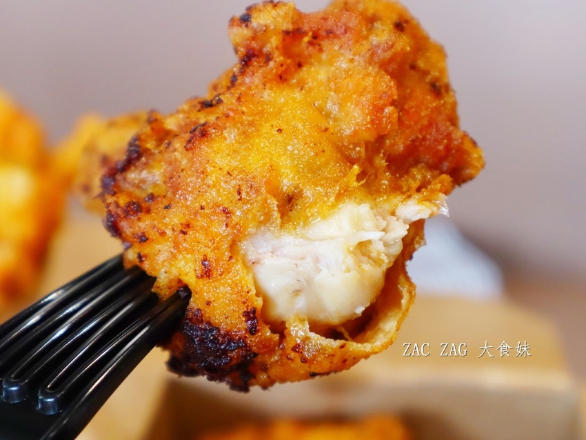 台北101美食,信義安和美食,國父紀念館美食,炸雞,韓式炸雞,韓國,醬蒜雞,麻辣雞,ZACZAG一楽炸雞,ZACZAG一楽炸雞MENU,ZACZAG一楽炸雞菜單,不限時,無低消,有WIFI,外送炸雞,雞不可失,韓式料理,漢堡,大口吃肉,派對,聚餐,朋友聚餐