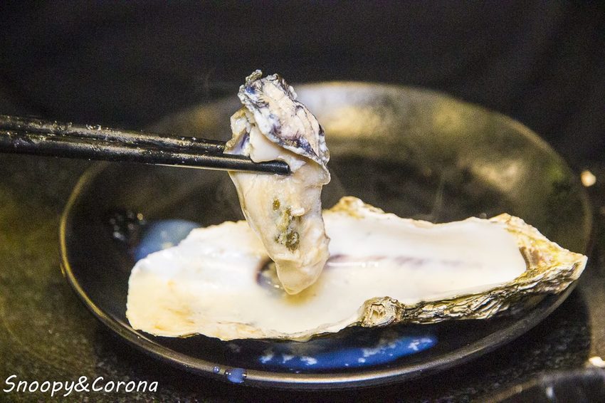 【公館美食】吃到飽餐廳／瓦崎燒烤火鍋～龍蝦、生蠔、和牛、伊比利梅花豬，還有啤酒免費暢飲