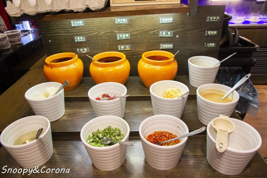 【公館美食】吃到飽餐廳／瓦崎燒烤火鍋～龍蝦、生蠔、和牛、伊比利梅花豬，還有啤酒免費暢飲