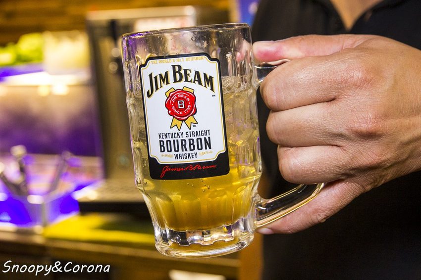 【公館美食】吃到飽餐廳／瓦崎燒烤火鍋～龍蝦、生蠔、和牛、伊比利梅花豬，還有啤酒免費暢飲