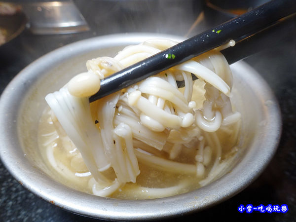 奶油金針菇-瓦崎燒烤火鍋公館店.jpg