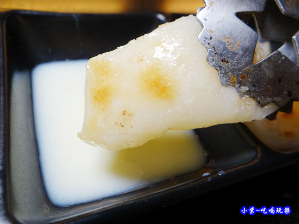 煉乳麻糬-瓦崎燒烤火鍋公館店.jpg