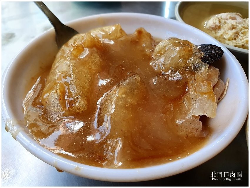 【彰化美食】北門口肉圓．包裹干貝及鳥蛋、飄香60多年脆皮肉圓!