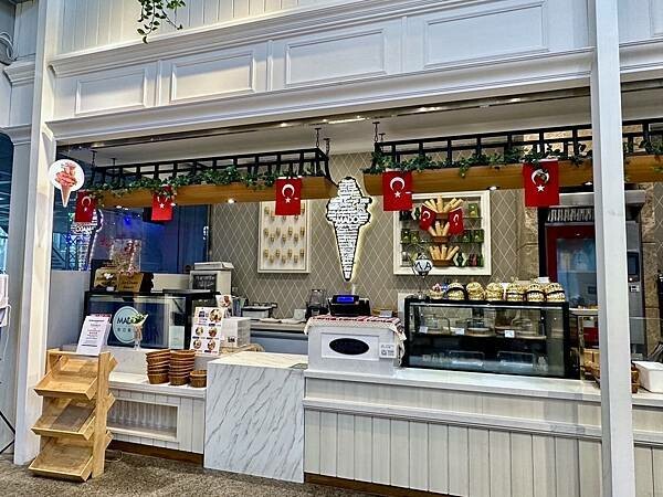 台北市南港區[南港美食] MADO土耳其餐廳 公司總動員 龍總有好康! 慶開工! 買一送一 #南港軟體園區美食 南港展覽館美食 @