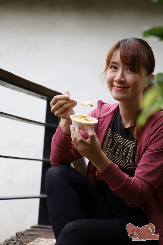 【台南伴手禮】方蘭川布丁！只賣一種口味的台南布丁，獨特焦皮風味吃起來更有層次感~ - 熱血玩台南。跳躍新世界