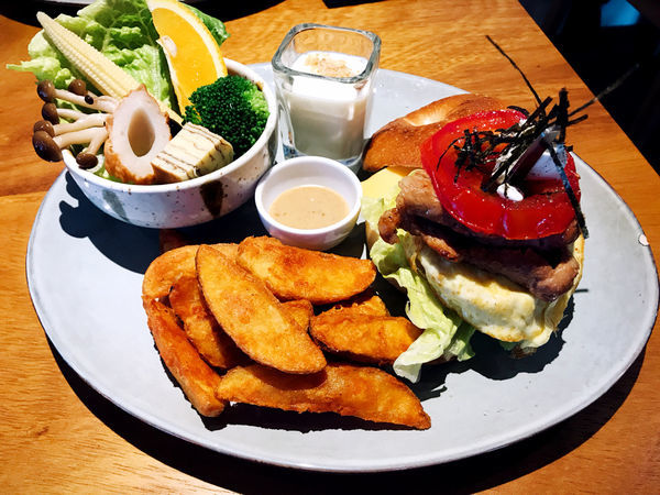 IMG_0704.JPG IMG_0704.JPG