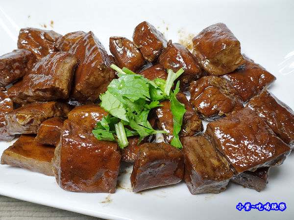 招牌豆干-搗蛋菇 蔬食滷味 (2).jpg