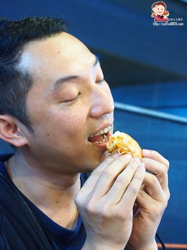 桃園八德美食-伍陽城市原創農場-超肥美泰國流水蝦吃到飽,還可以放生小孩消耗體力 @民宿女王芽月-美食.旅遊.全台趴趴走