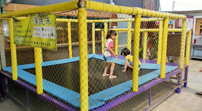 【桃園景點】伍陽城市原創農場.烤肉吃到飽+草皮遊戲區,放電好去處!