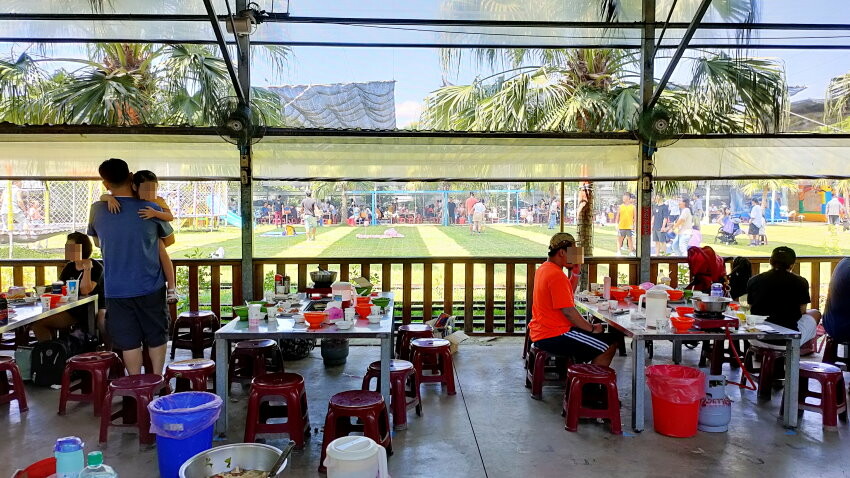 【桃園景點】伍陽城市原創農場.烤肉吃到飽+草皮遊戲區,放電好去處!