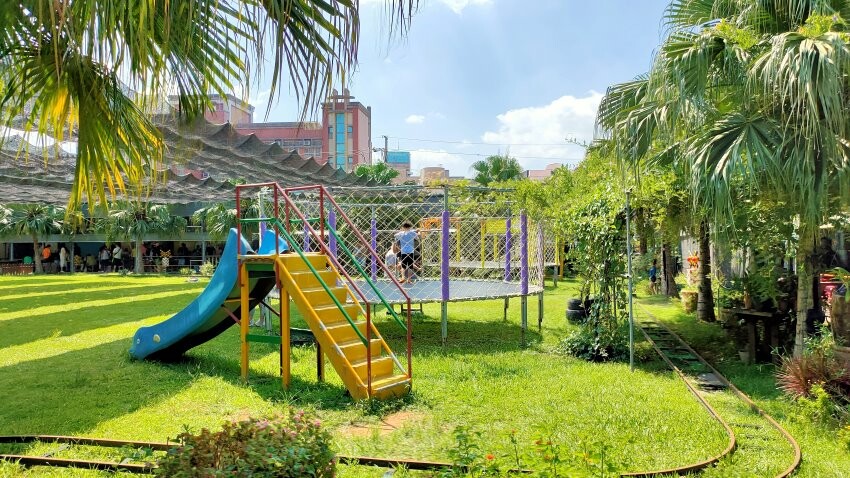 【桃園景點】伍陽城市原創農場.烤肉吃到飽+草皮遊戲區,放電好去處!