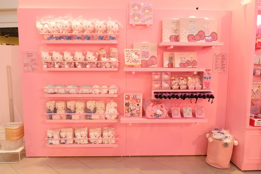 三麗鷗高雄大魯閣草衙道