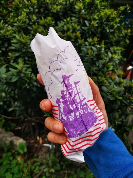 跳躍的宅男 - [台北忠孝敦化早餐]上順興香Q飯糰-這個隱藏版一定要吃!! 蔥油餅夾飯糰餡料好吃份量夠又不油  老闆態度超好!! 台北早餐推薦