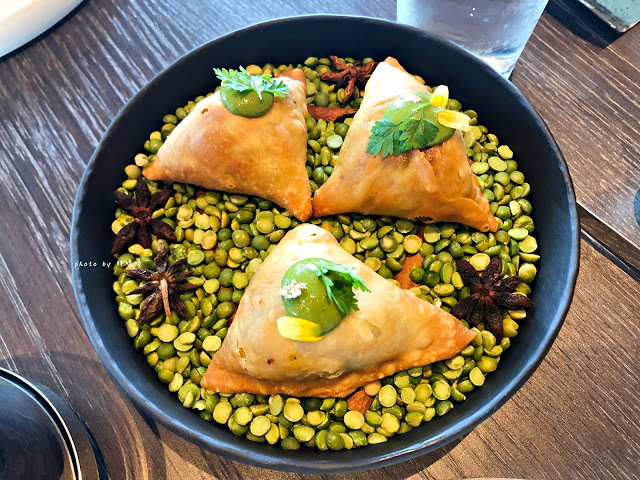 【台北 信義】Saffron 46 Restaurant & Bar 🍛白天是印度料理餐廳🍸夜晚搖身成為酒吧，全台最高的印度料理餐廳，由外籍師傅手做道地口味，吃過真的會上癮，天氣熱就是要來點重