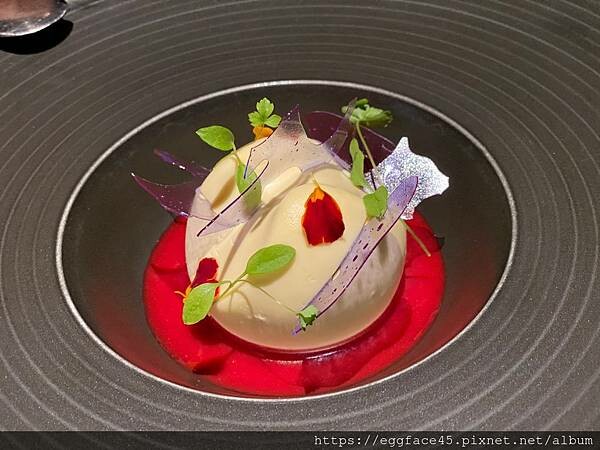 台北市信義區[信義區美食] Saffron 46 番紅花46 微風南山高樓層景觀餐廳 台北約會夜景酒吧餐廳 #信義區市貿101站美食 @