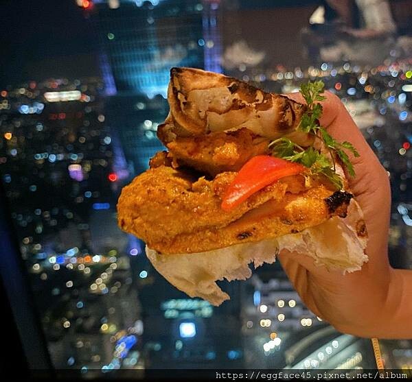 台北市信義區[信義區美食] Saffron 46 番紅花46 微風南山高樓層景觀餐廳 台北約會夜景酒吧餐廳 #信義區市貿101站美食 @