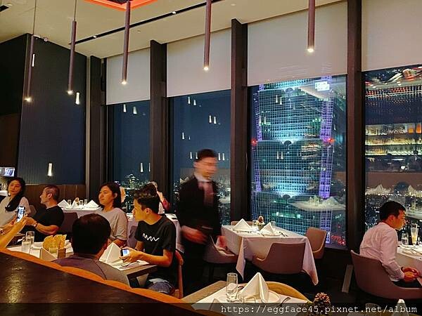 台北市信義區[信義區美食] Saffron 46 番紅花46 微風南山高樓層景觀餐廳 台北約會夜景酒吧餐廳 #信義區市貿101站美食 @