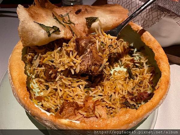 台北市信義區[信義區美食] Saffron 46 番紅花46 微風南山高樓層景觀餐廳 台北約會夜景酒吧餐廳 #信義區市貿101站美食 @