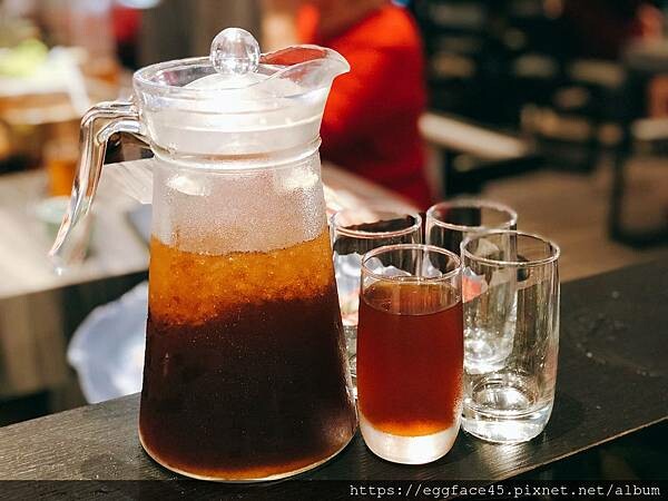 新北市新店區[新店美食] 青花驕麻辣鍋 (新店民權店) 讓我一週吃兩次的麻辣鍋！#大坪林美食 #新店麻辣鍋+酸菜白肉鍋 @蛋