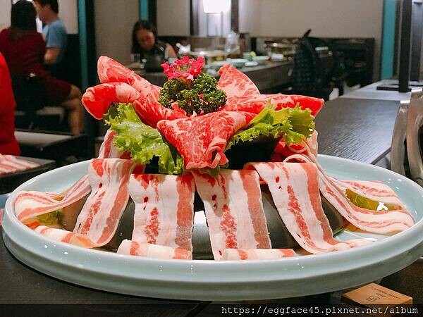 新北市新店區[新店美食] 青花驕麻辣鍋 (新店民權店) 讓我一週吃兩次的麻辣鍋！#大坪林美食 #新店麻辣鍋+酸菜白肉鍋 @蛋