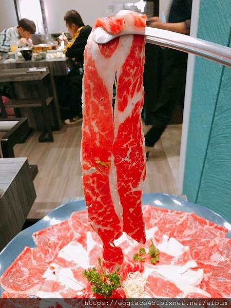 新北市新店區[新店美食] 青花驕麻辣鍋 (新店民權店) 讓我一週吃兩次的麻辣鍋！#大坪林美食 #新店麻辣鍋+酸菜白肉鍋 @蛋