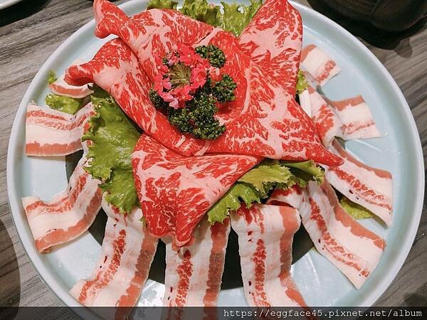 新北市新店區[新店美食] 青花驕麻辣鍋 (新店民權店) 讓我一週吃兩次的麻辣鍋！#大坪林美食 #新店麻辣鍋+酸菜白肉鍋 @蛋