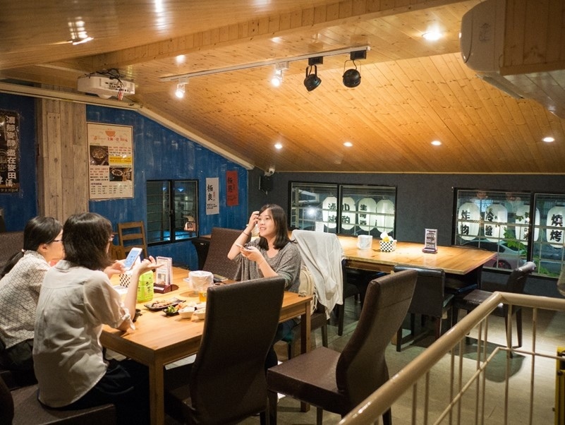 【台北中山區燒烤】 泗商食堂宵夜、聚餐超好吃的日式居酒屋