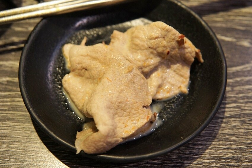 中壢火鍋推薦-上官木桶鍋|頂級海鮮與超好吃和牛霜降肉片,桃園必吃火鍋推薦!