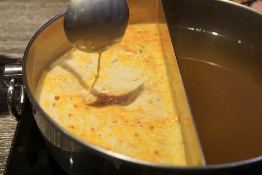 中壢火鍋推薦-上官木桶鍋|頂級海鮮與超好吃和牛霜降肉片,桃園必吃火鍋推薦!