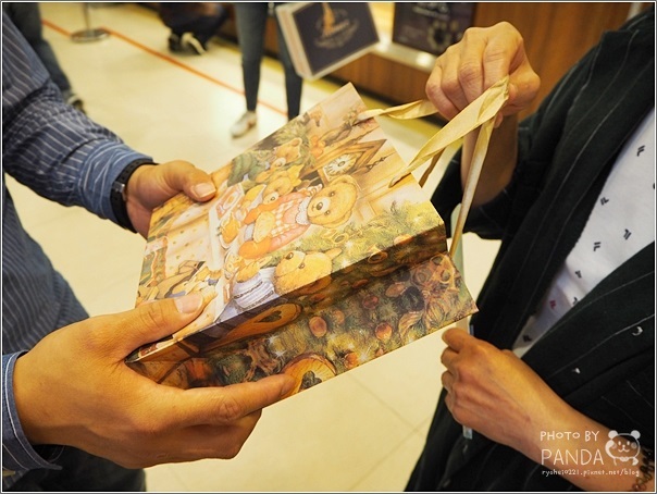 愛威鐵盒餅乾 (15) 愛威鐵盒餅乾 (15)