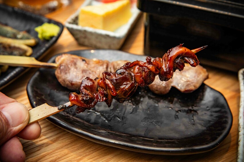 南港鰻魚飯霸主!板前屋炭烤鰻魚飯,無刺脆皮白燒鰻魚飯必吃。