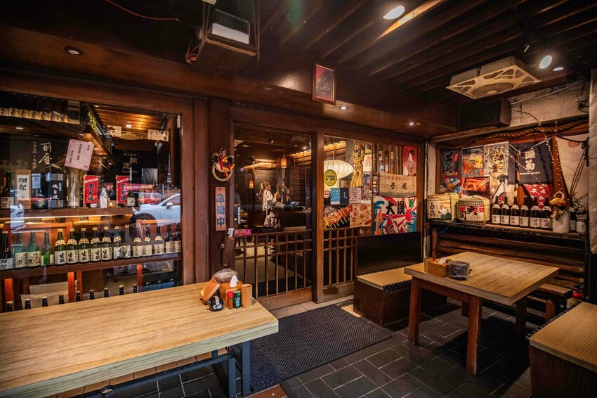 南港鰻魚飯霸主!板前屋炭烤鰻魚飯,無刺脆皮白燒鰻魚飯必吃。