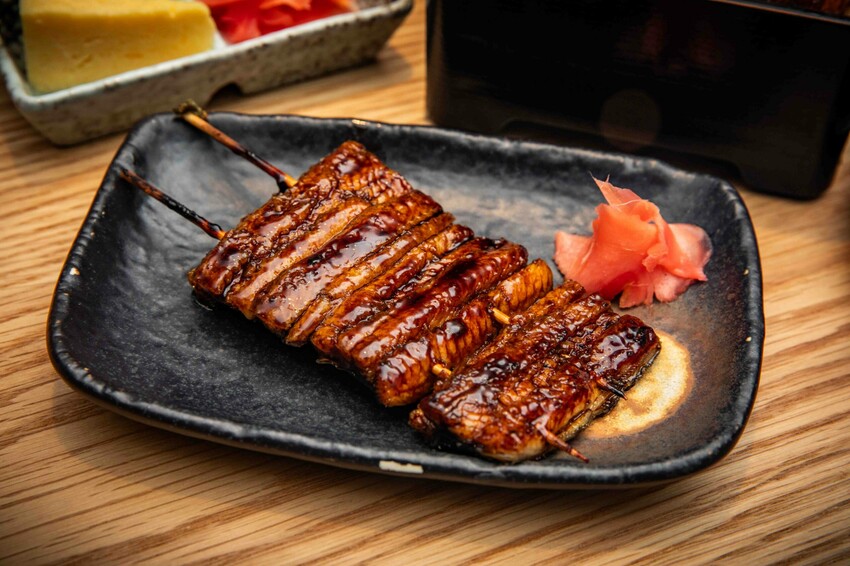 南港鰻魚飯霸主!板前屋炭烤鰻魚飯,無刺脆皮白燒鰻魚飯必吃。