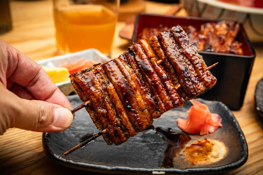 南港鰻魚飯霸主!板前屋炭烤鰻魚飯,無刺脆皮白燒鰻魚飯必吃。