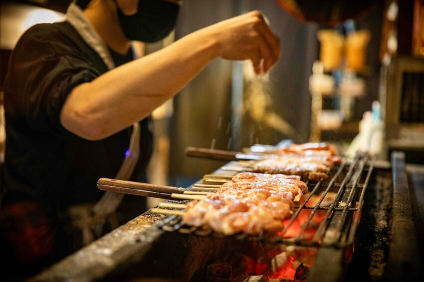 南港鰻魚飯霸主!板前屋炭烤鰻魚飯,無刺脆皮白燒鰻魚飯必吃。