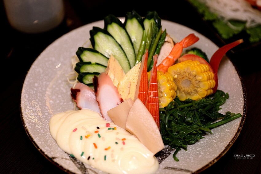 老牌平價台式日本料理!經濟實惠 現點現做熱炒下酒小吃|築也日本料理-益民二店(台中大里美食)