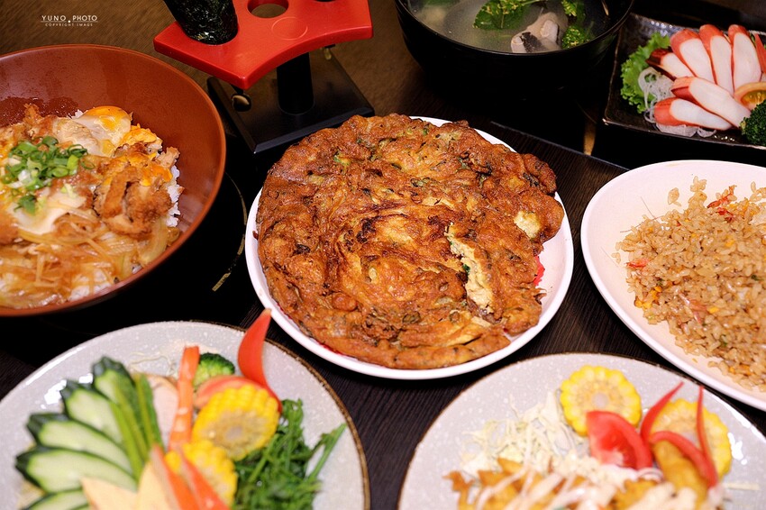 老牌平價台式日本料理!經濟實惠 現點現做熱炒下酒小吃|築也日本料理-益民二店(台中大里美食)