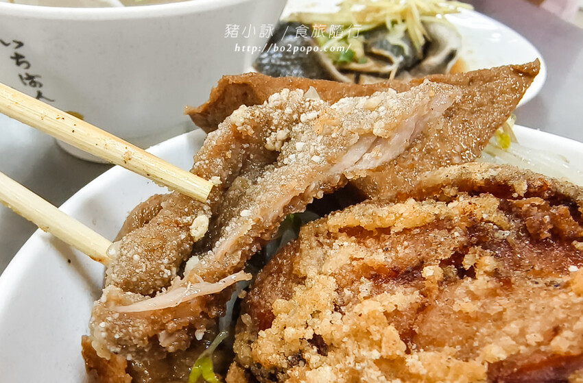台南。歸仁》蒜頭飯。長榮大學周邊在地古早味美食(近台南高鐵)